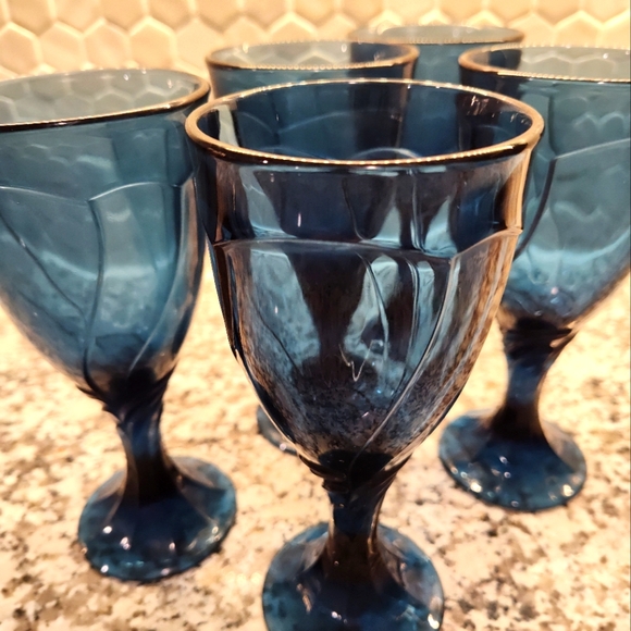 Noritake Wine Glasses (set of 5) - Picture 7 of 9